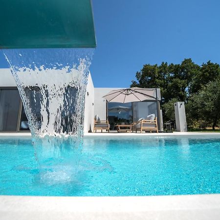 Villa Vivian Heated Private Swimming Pool & Jacuzzi Georgioupoli Ngoại thất bức ảnh